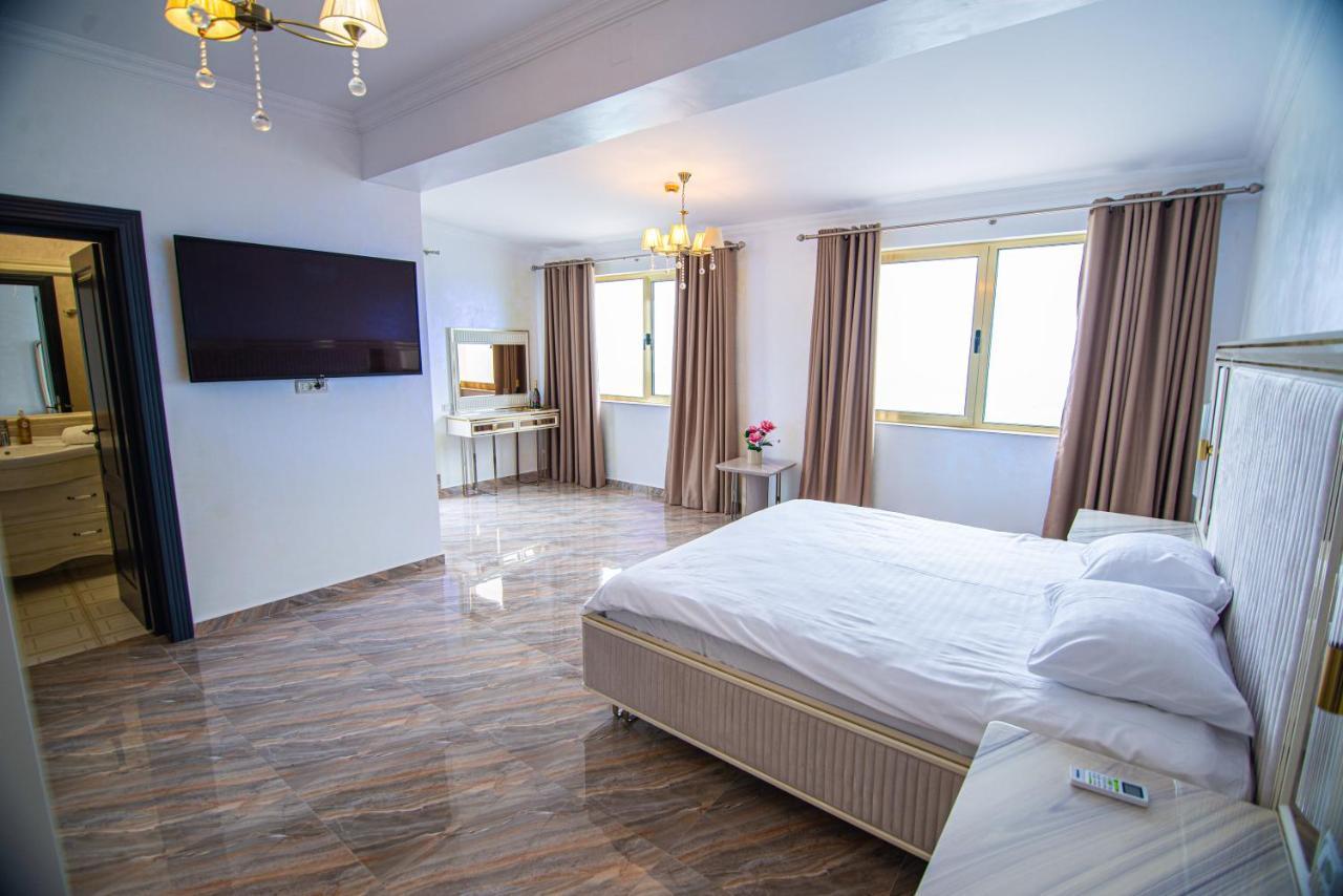 Alessio Hotel Residence คอสติเนช ภายนอก รูปภาพ