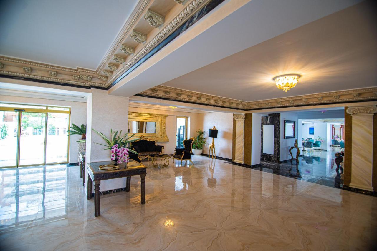 Alessio Hotel Residence คอสติเนช ภายนอก รูปภาพ