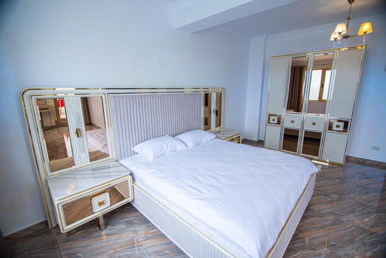 Alessio Hotel Residence คอสติเนช ภายนอก รูปภาพ